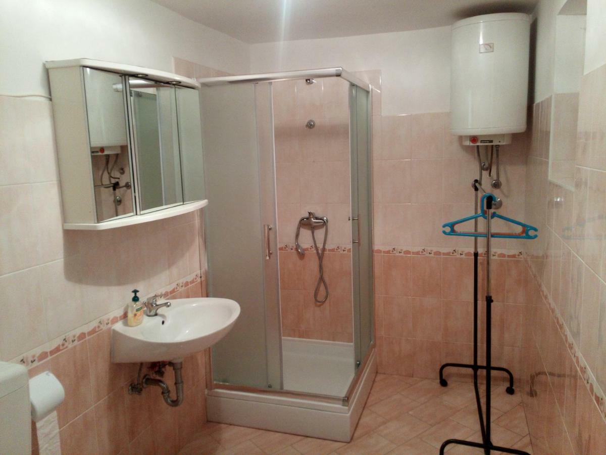 Apartment Rivarela 31 Novigrad  Екстер'єр фото